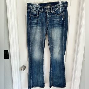 Silver jeans, plus size medium wash lightly distressed boot cut jeans